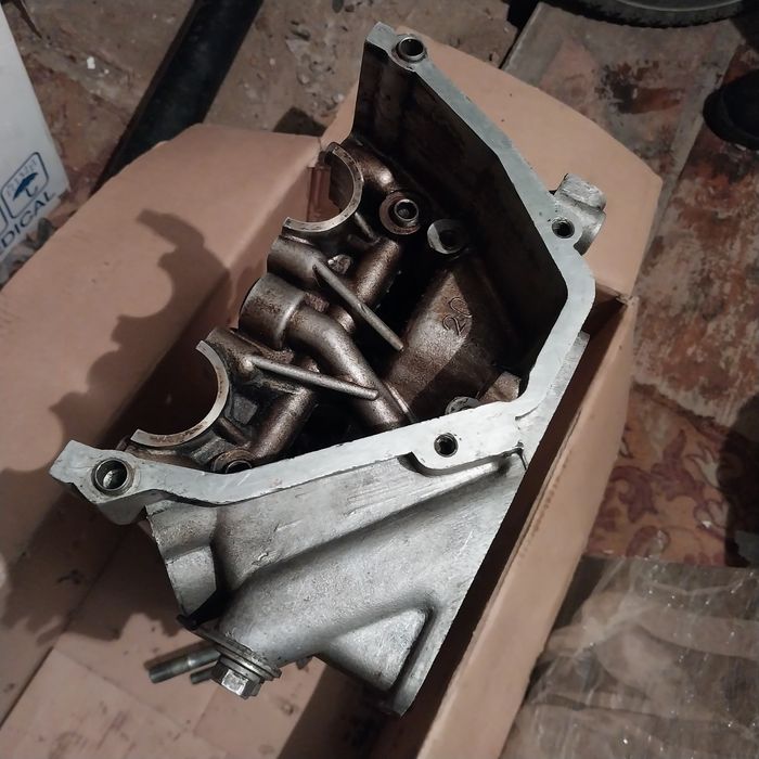 Продам головку ГБЦ, 406 двигатель