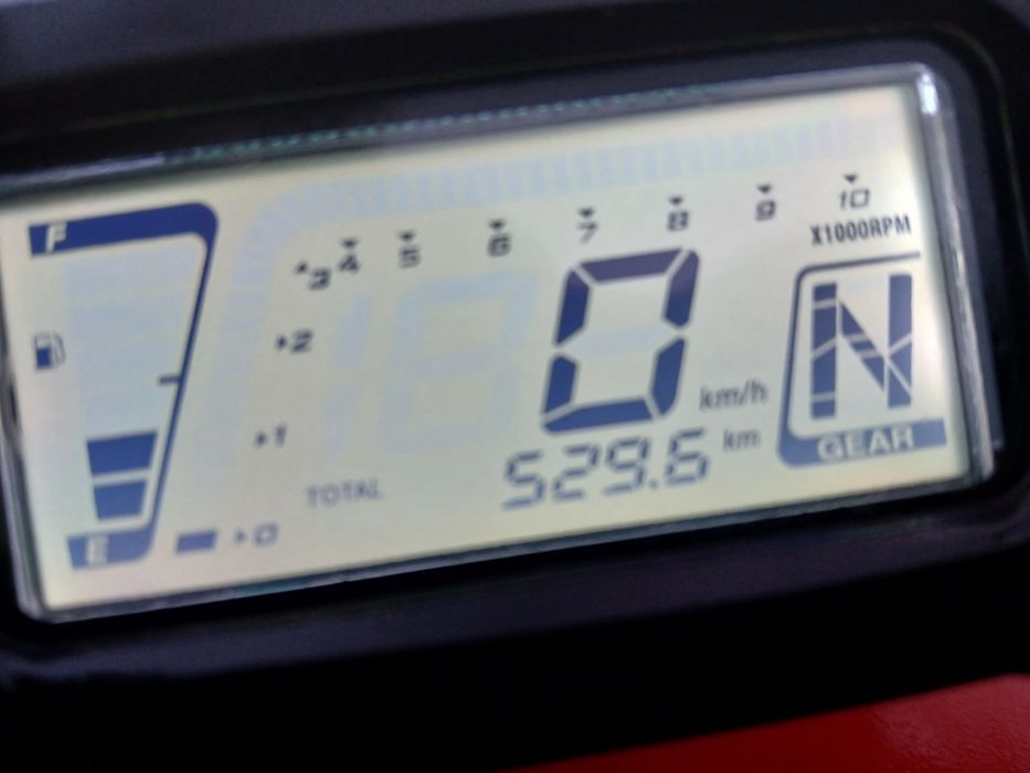 Vand sau schimb cu autoturizm Linhai M210 .