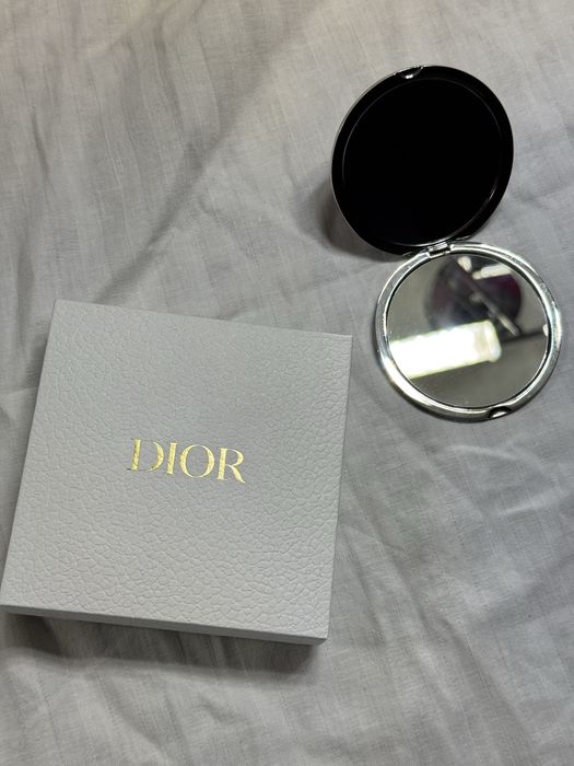 Oglinda de machiat Dior