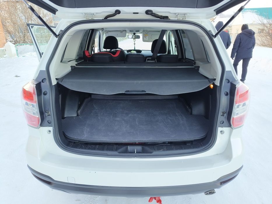 Продам Субару Форостер