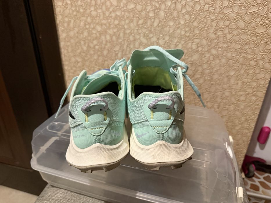 Nike спортни обувки