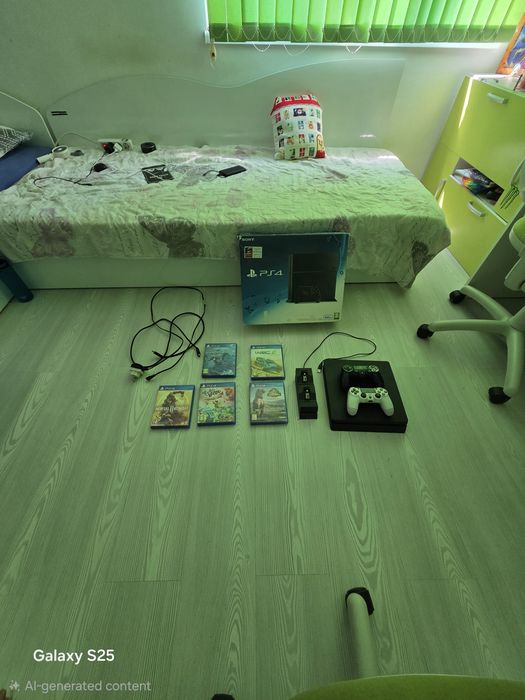Продава се PS4 slim