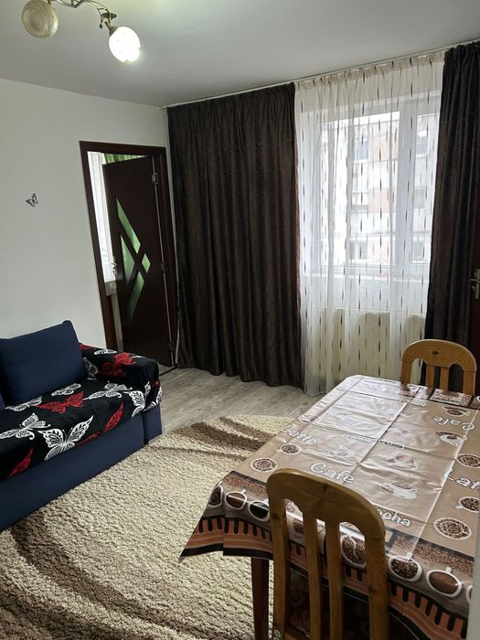 Apartament de inchiriat