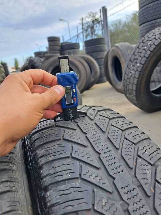 Anvelope de iarna 205-60r16 Semperit