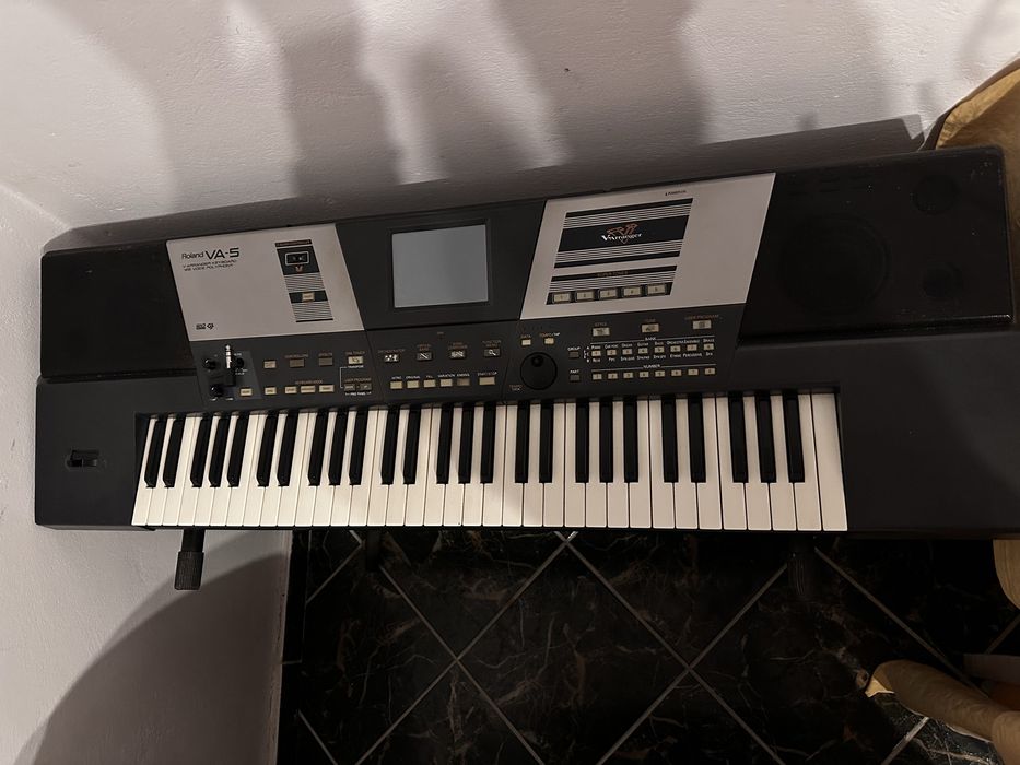 Vand orgă Roland VA-5