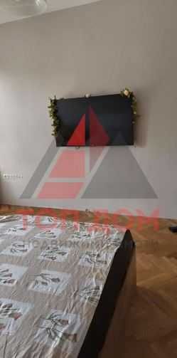 Дава се под наем Четиристаен апартамент в с. Чайка, Област Кърджали - 90 кв.м за 816 € - Снимка #1