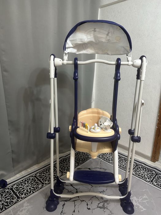 Продам детскую качелю