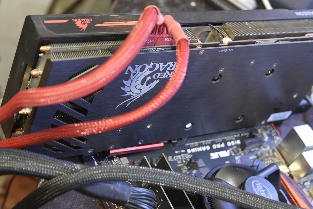 Видео карта PowerColor Radeon RX 6800 16GB Red Dragon OC