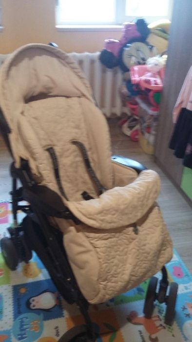 150лв + подаръци Бебешка количка с два коша