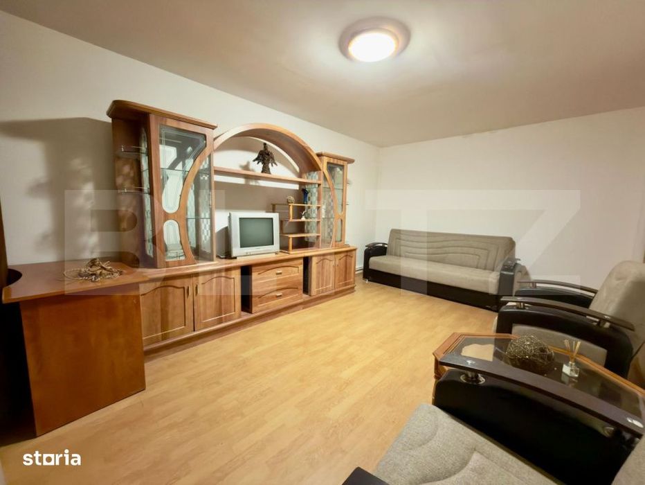 Apartament decomandat, 2 camere, 53mp, zona Piscina Sanziana — fotografia 1