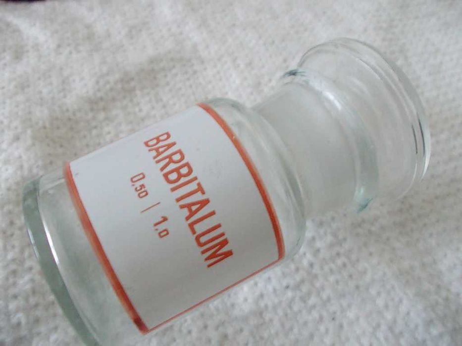 Старинни аптекарски стъкленици