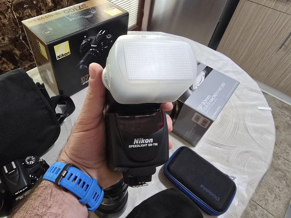 Nikin D7100 + 2 обектива+ светкавица