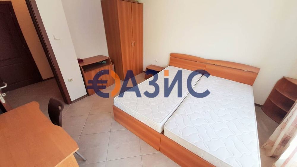 Продава се Тристаен апартамент в к.к. Слънчев бряг - 90 кв.м за 823 €/кв.м - Снимка #12