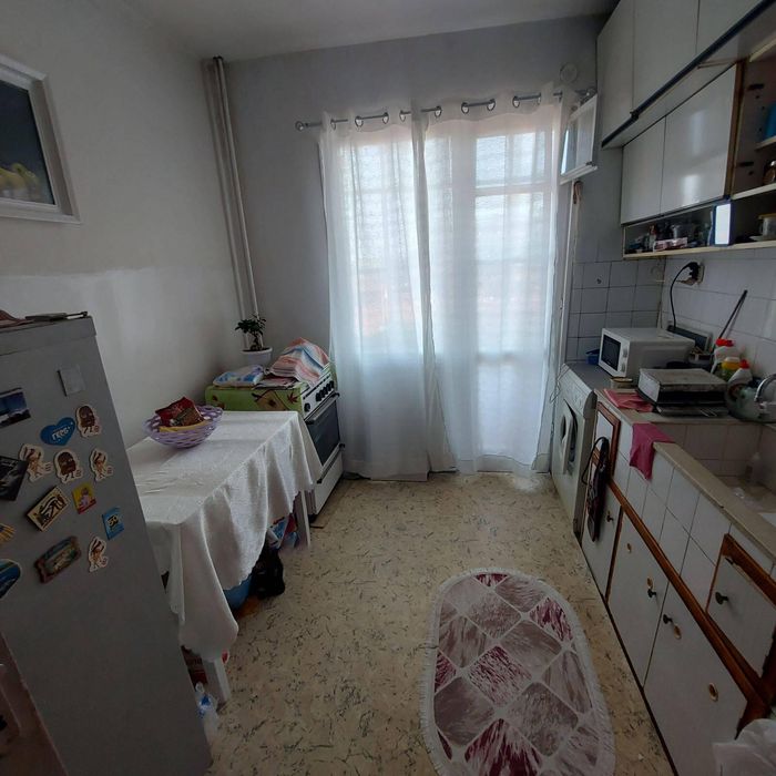 Продава се Тристаен апартамент в Пловдив, Изгрев - 80 кв.м за 606 €/кв.м - Снимка #1