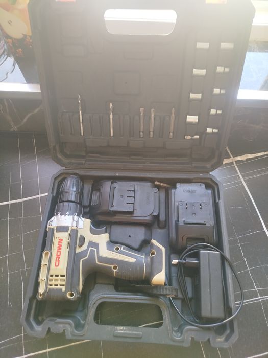 Продаю шуруповёрт