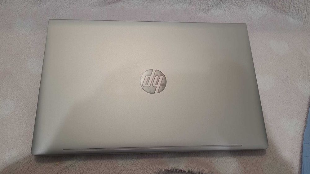 Laptop Business  HP EliteBook 450 G8 , i5-1135G7 , tastatura luminata