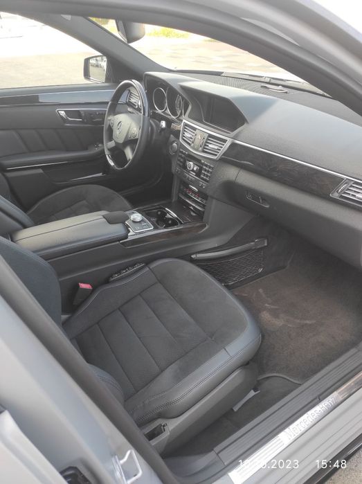 Mercedes 212 E 55 srochno sotiladi pul zarur