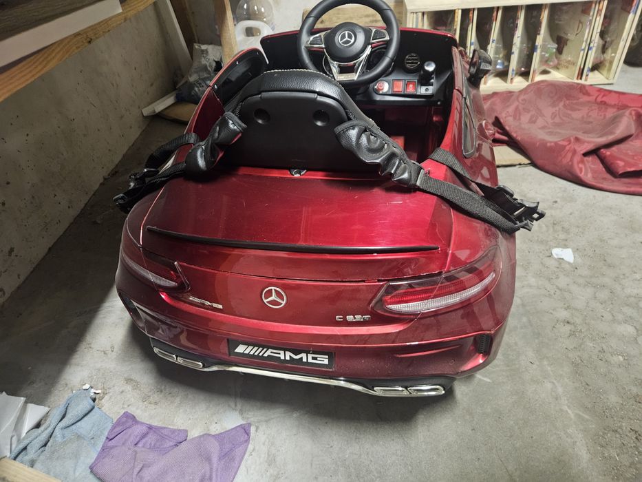 Кола с дистанционно на акумулатор