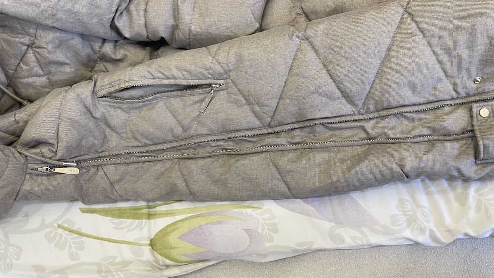 Продам куртки зима!