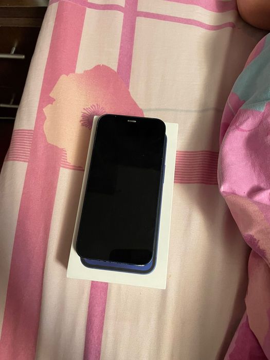 Iphone 12 mini am si cutie