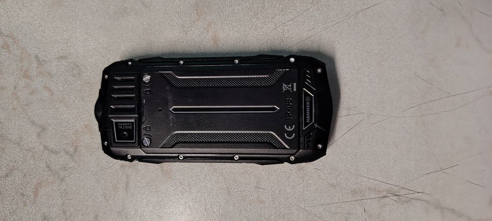 HAMMER -мобилен телефон