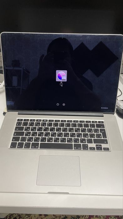 Macbook pro 15 16/512Gb. с дискретной видеокартой