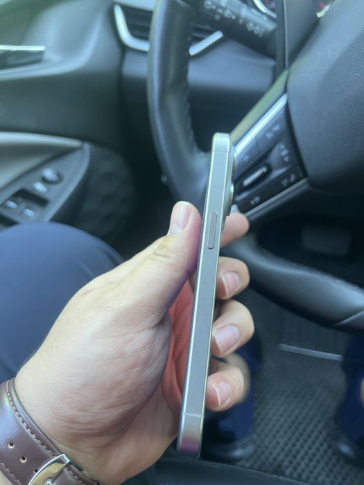 Iphone 15 pro 256gb