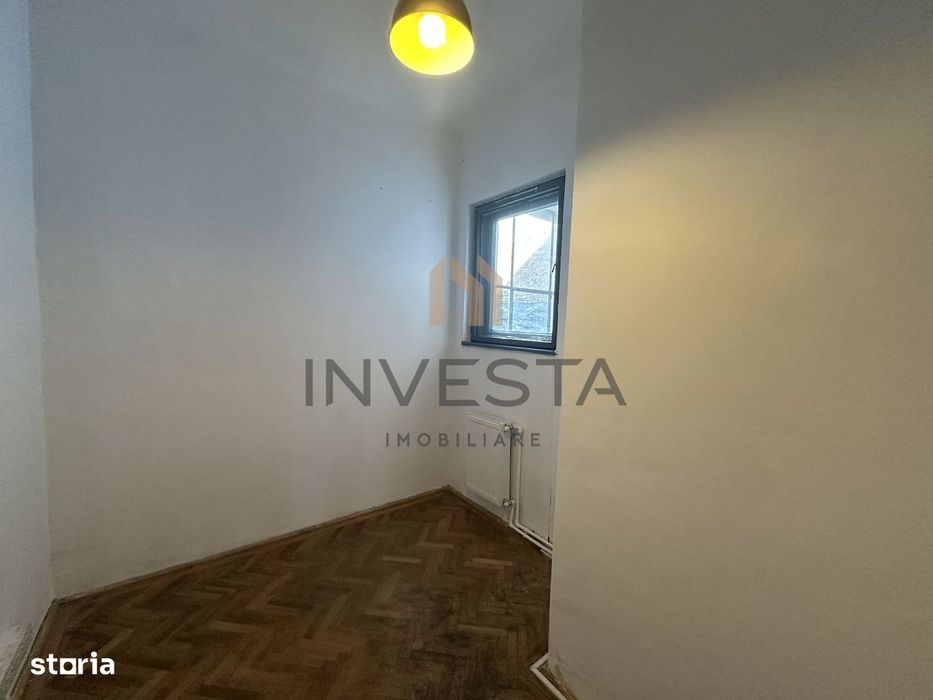 Apartament 4 camere 115 mp Ultracentral etaj intermediar pe Eroilor!