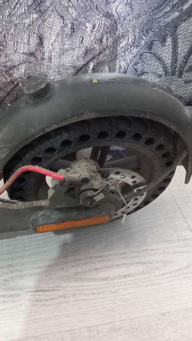 Vând trotineta electrica xiaomi mi pro 2 cu bon fiscal