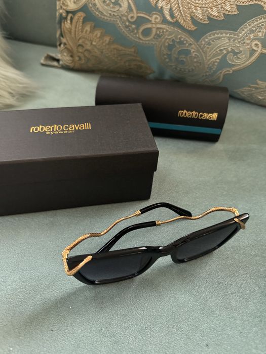 Ochelati dama Roberto Cavalli