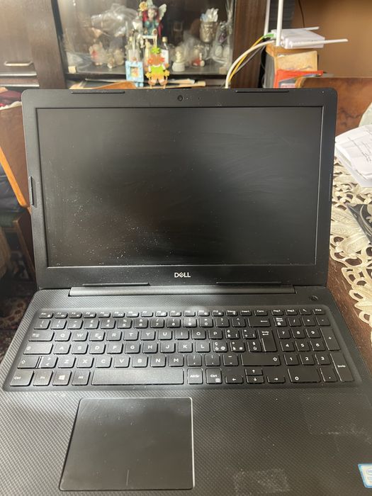 Dell Vostro 15 | Intel i5 | 8GB RAM – Отличен за работа и обучение