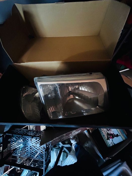 Фары на тайота 100