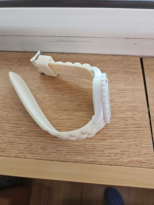 Ръчен часовник за дами