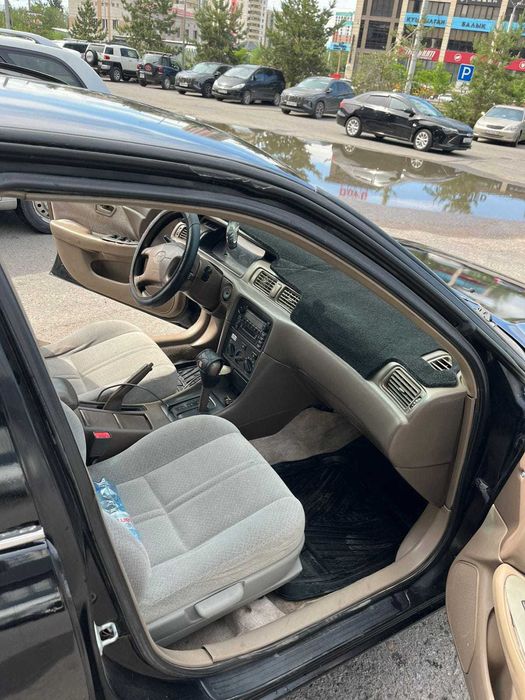 Камри 25  2000 год