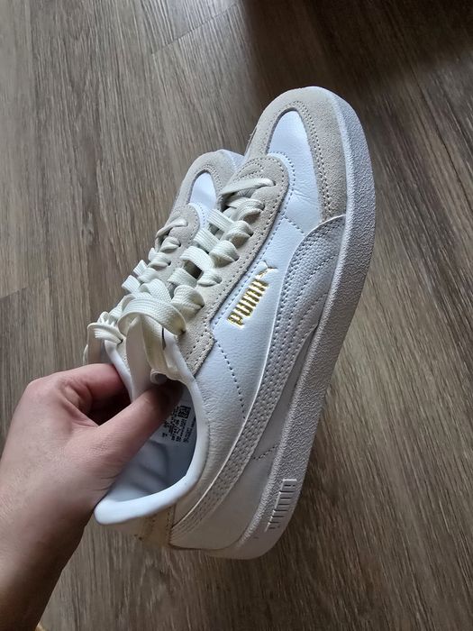 Adidasi Puma marime 37