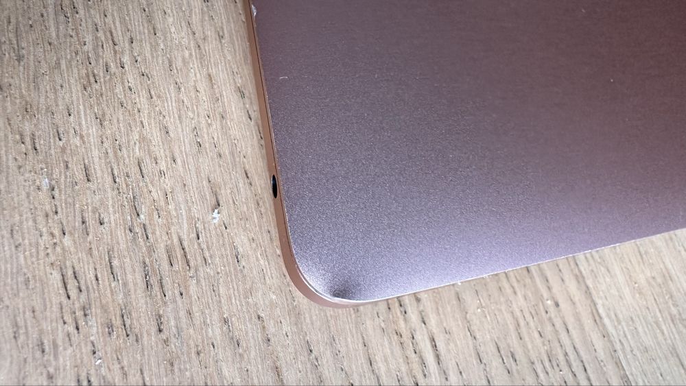 Apple MacBook Air M1 (13-inch, 2020) – Rose Gold | Stare bună | Cutie originală