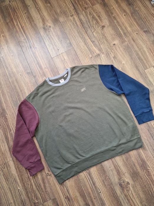 Страхотен мъжки  суитчър LEVI'S размер  2XL