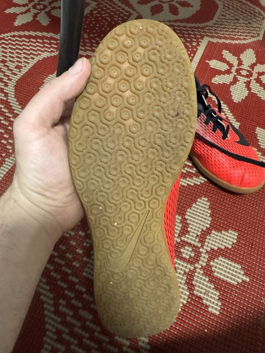 Ghete fotbal Nike Bravata II IC