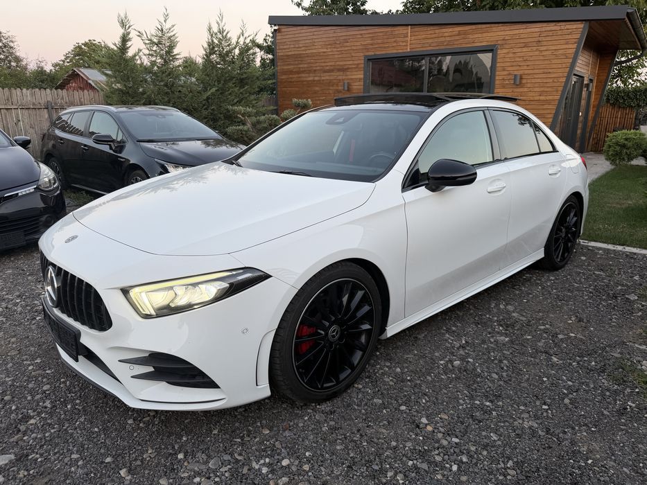 Mercedes A180 AMG , RAR  efectuat , lumini ambinentale , pano