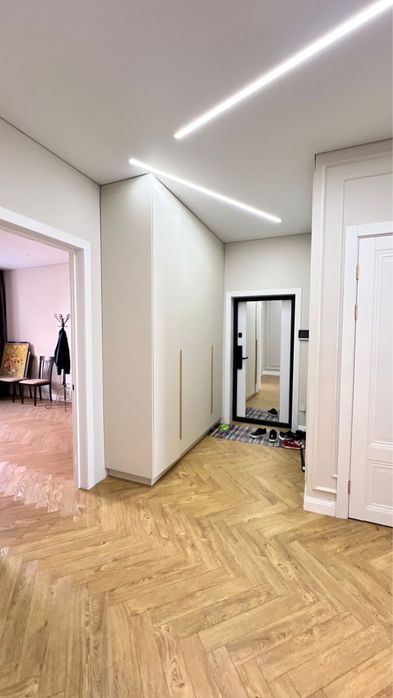 Продам 3-ком квартиру 112 м²