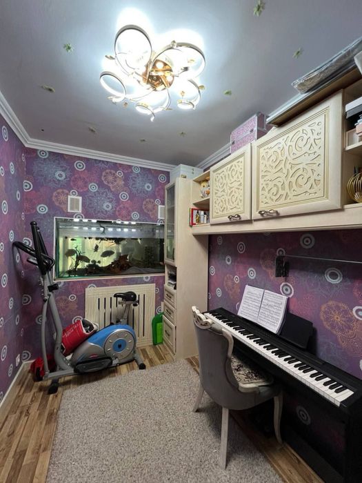 Ц2. Центр.  Ор Алайский.  3в4ком /4этаж/4