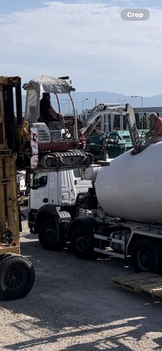 Багери, бетон, изкопи, пътища, права обратна вода, септични ями.