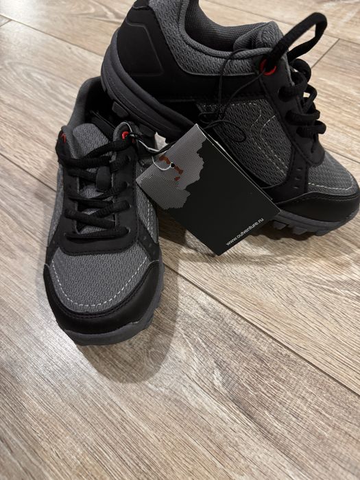 Новые кроссовки Outventure 32 размер