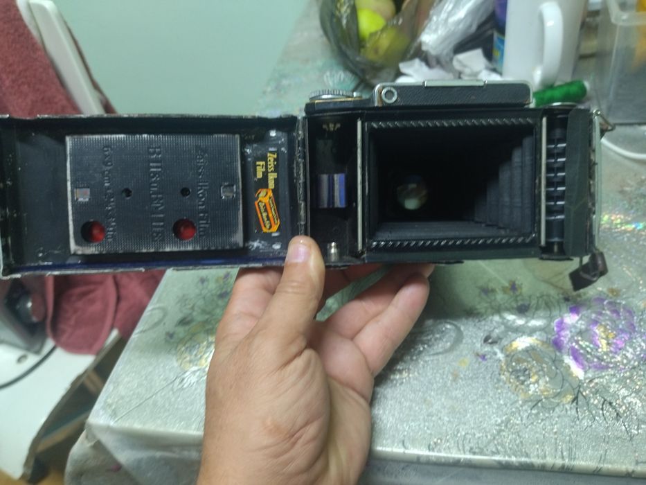 Фотоаппарат zzeis ikon