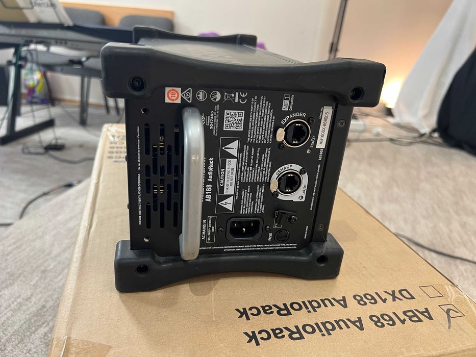 Allen Heath AB168 stagebox digital SQ Avantis Qu | 16 in 8 out + case