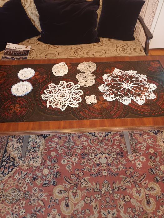 Сет от ръчно изработени плетива на една кука