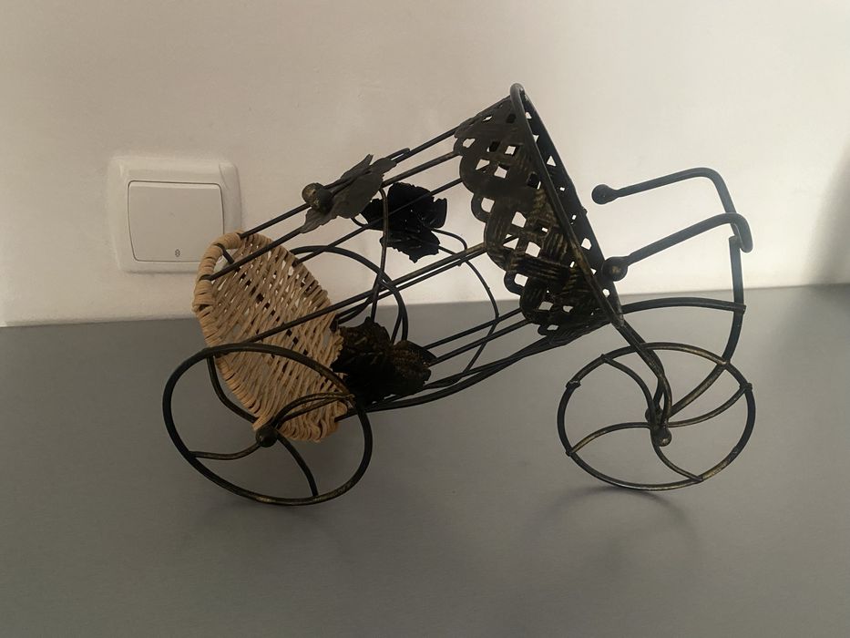 Suport sticla din fier