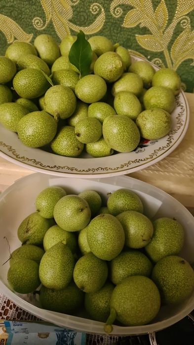 Продам грецкие орехи.