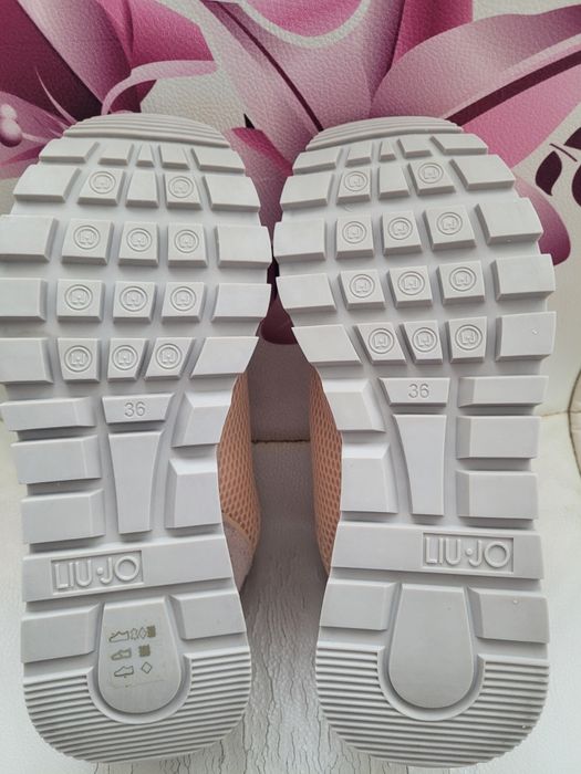 Adidași  originali Liu Jo damă nr 36