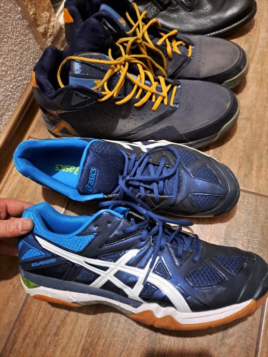Adidași, pantofi, bocanci mărime 49...50